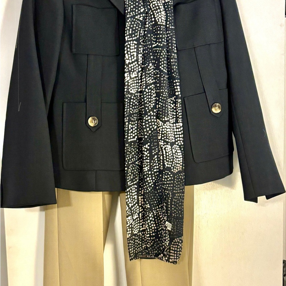 Evan Picone Chic Black Blazer With Patterned Scarf - image 1